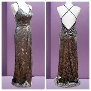 Silver Crushed Velvet Formal NYE Cocktail Party Long Dress Open Back Size 7 NWT